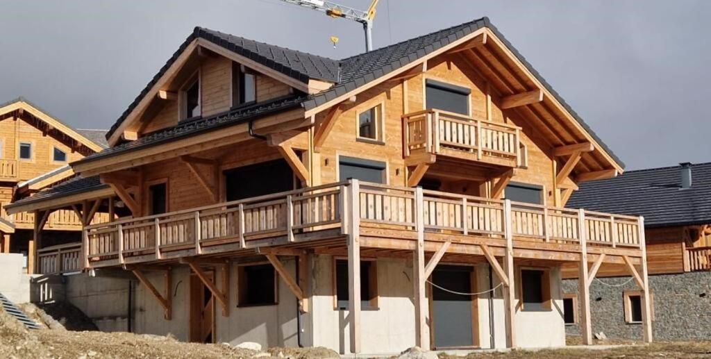 Appartement Lumineux Neuf Dans Bas De Chalet Le Douglas La Joue du Loup Extérieur photo