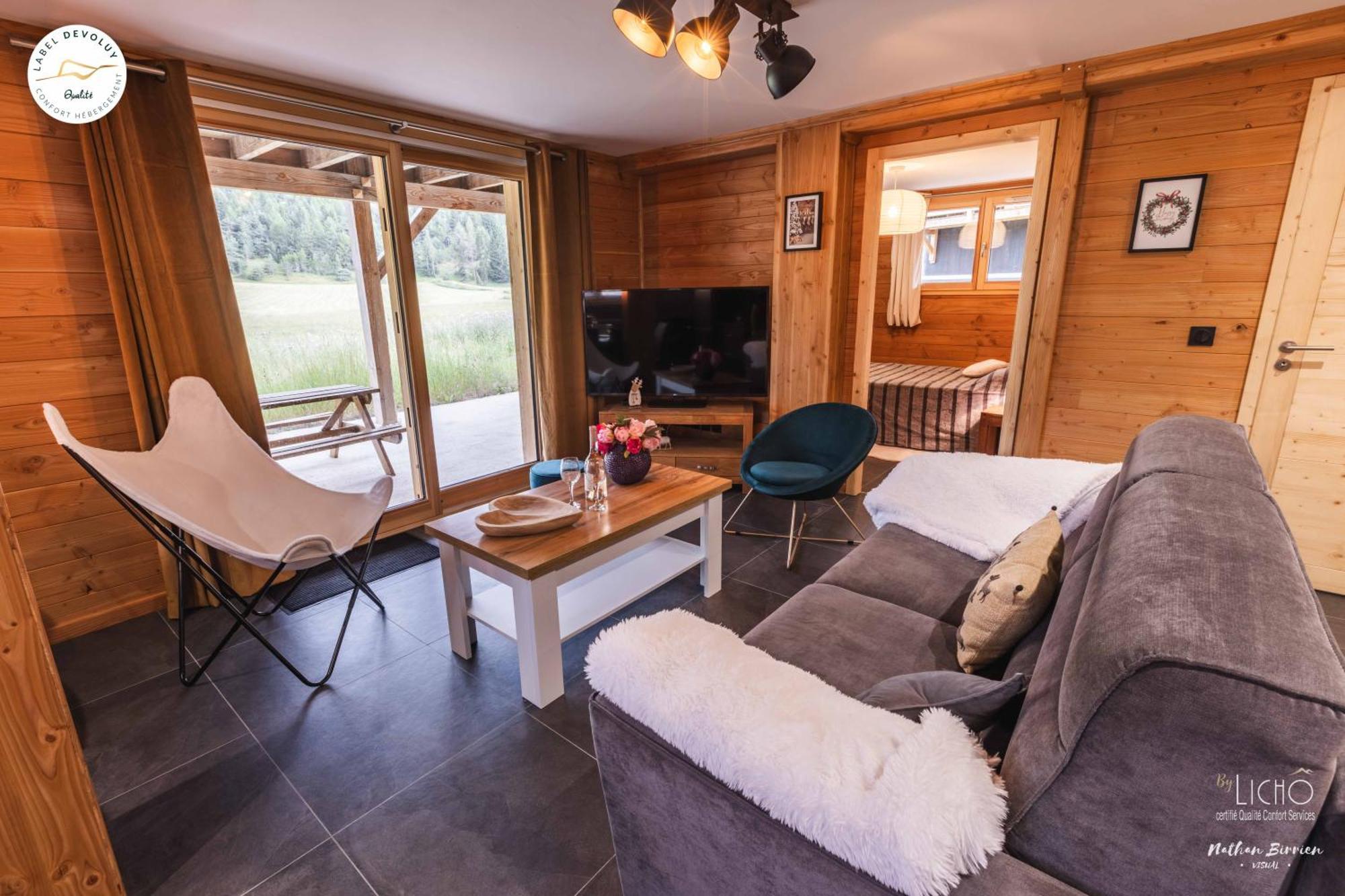 Appartement Lumineux Neuf Dans Bas De Chalet Le Douglas La Joue du Loup Extérieur photo