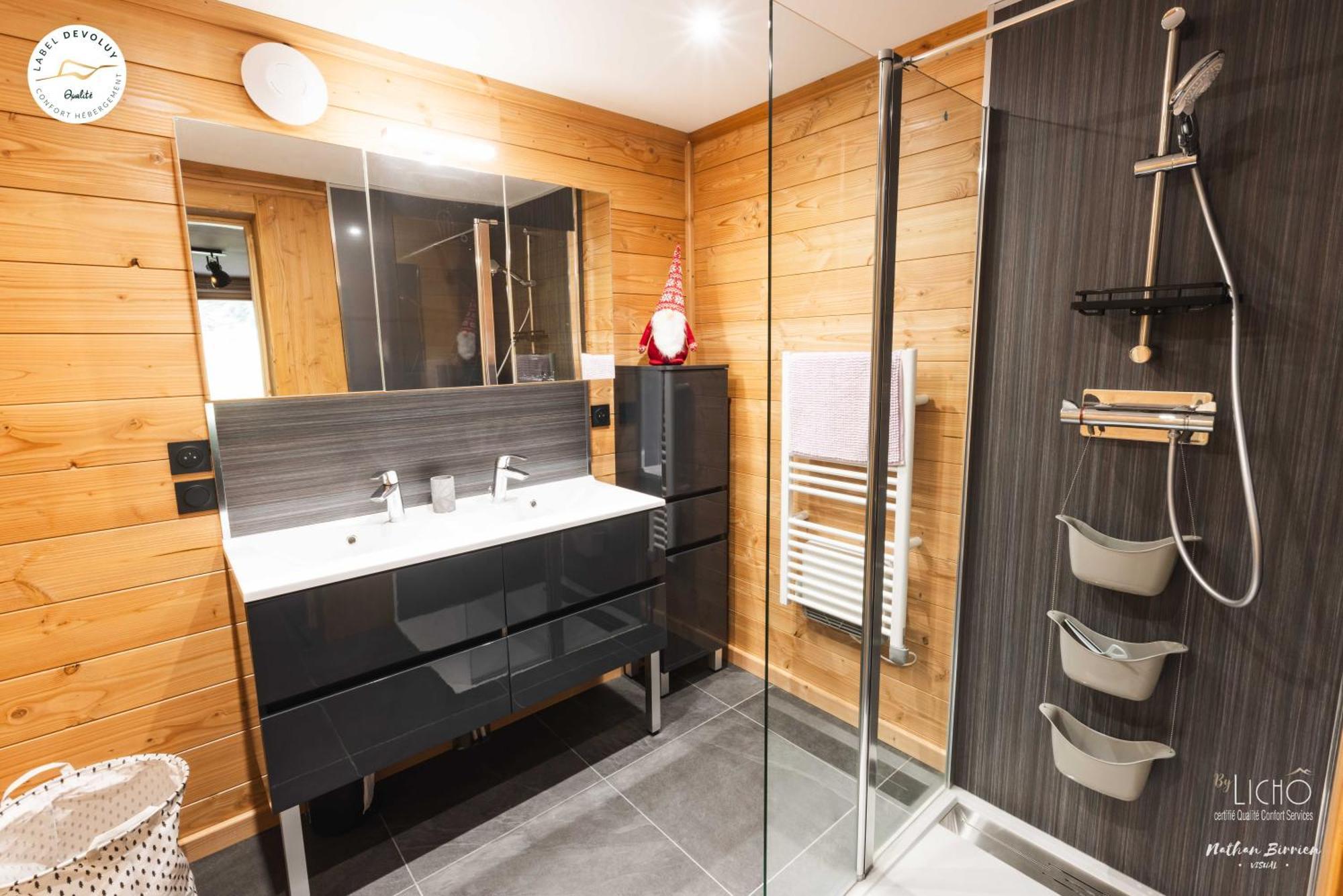 Appartement Lumineux Neuf Dans Bas De Chalet Le Douglas La Joue du Loup Extérieur photo