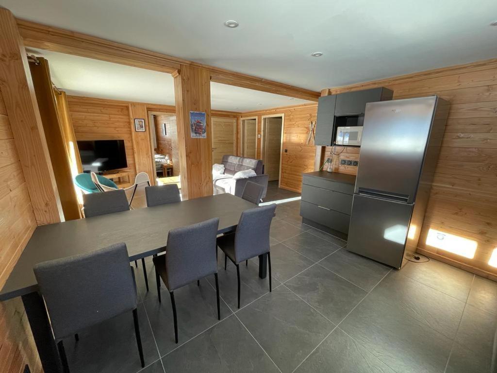 Appartement Lumineux Neuf Dans Bas De Chalet Le Douglas La Joue du Loup Extérieur photo