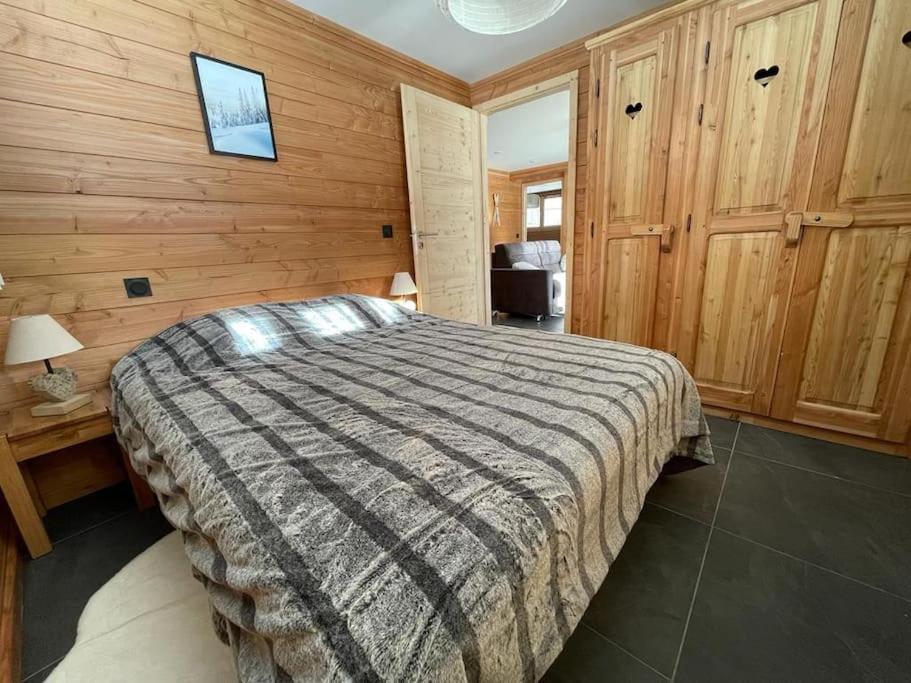 Appartement Lumineux Neuf Dans Bas De Chalet Le Douglas La Joue du Loup Extérieur photo