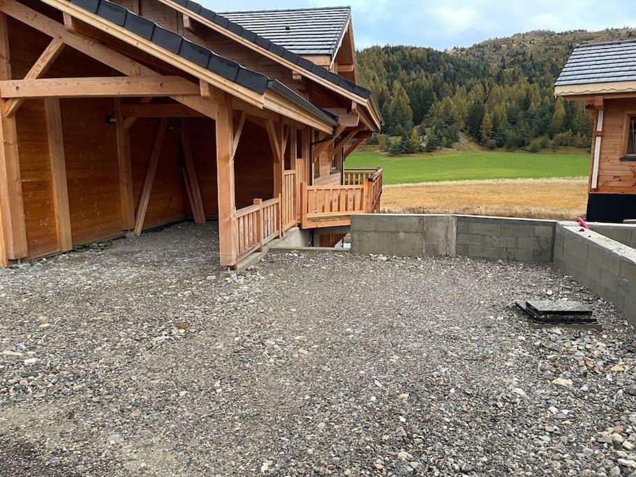 Appartement Lumineux Neuf Dans Bas De Chalet Le Douglas La Joue du Loup Extérieur photo